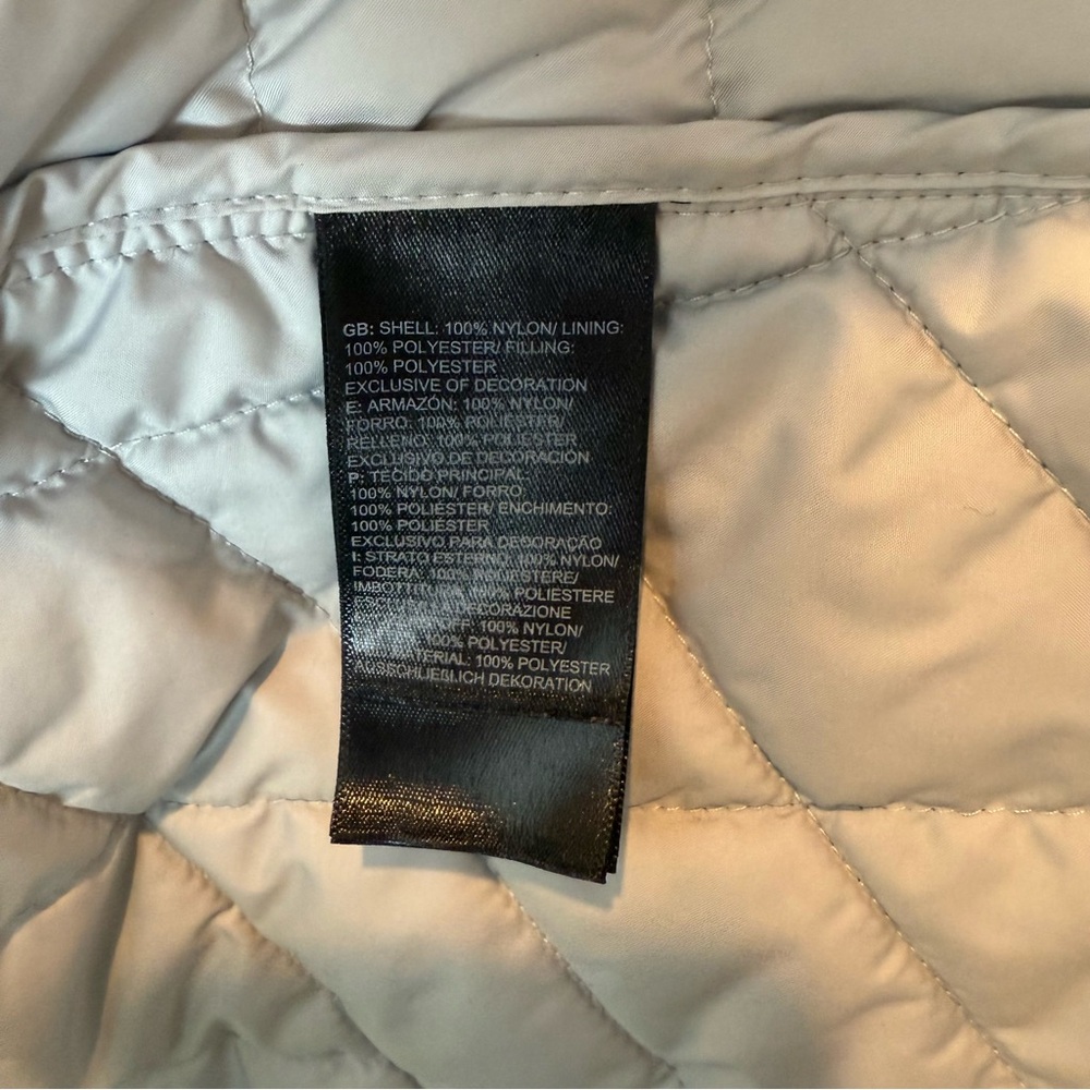 The North Face Women's Puffer Jacket - White - Picture 7 of 9